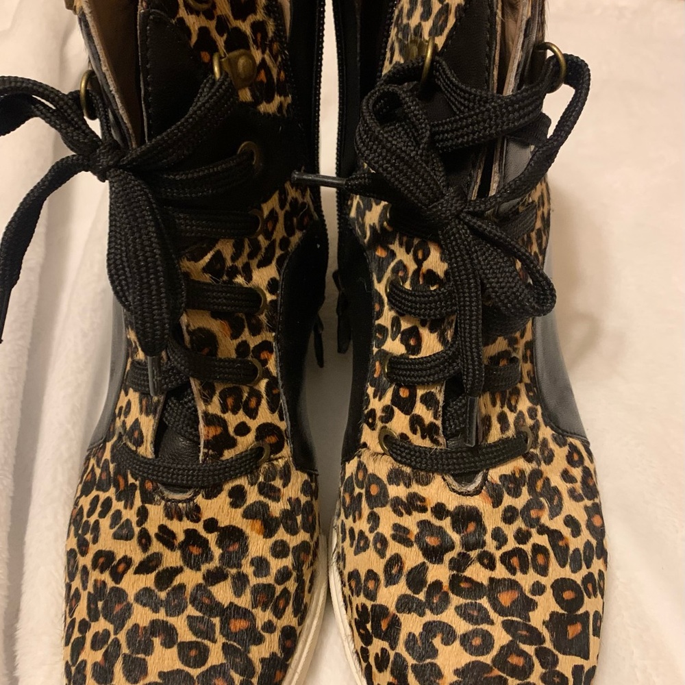 Linea Paolo Calf hair wedges